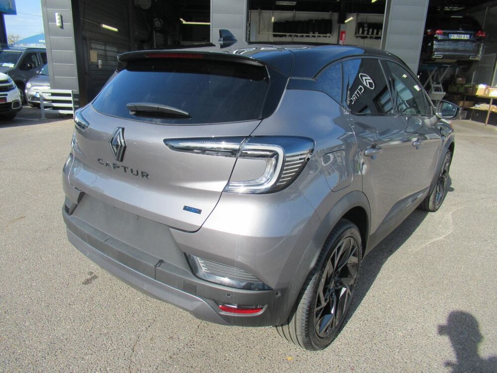 Captur 1.8 E-Tech full hybrid 160ch esprit Alpine - 26 2026 occasion 91650 BREUILLET