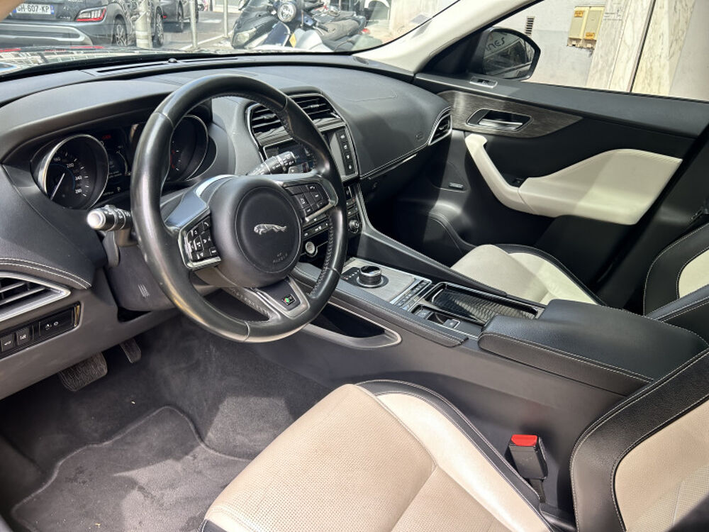 F-PACE 2.0D 180CH R-SPORT 4X4 BVA8 2016 occasion 06400 Cannes