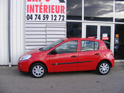 Clio III III 1.2 16V 75CH AUTHENTIQUE 5P 2012 occasion 38150 Salaise-sur-Sanne