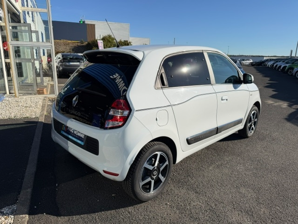 Twingo III 0.9 TCE 90CH ENERGY INTENS 2017 occasion 16400 Puymoyen