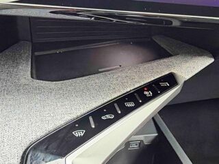 5008 Hybrid 145ch Allure e-DCS6 / Pack vision 360 & drive assist 2025 occasion 28500 Vernouillet