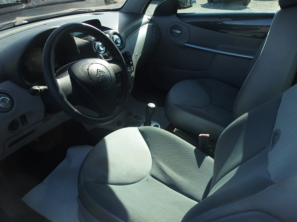 C3 Pluriel 1.6 16V SENSODRIVE 2004 occasion 10600 Savi&egrave;res