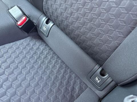 Yaris 116h Dynamic 5p MY22 2023 occasion 13300 Salon-de-Provence