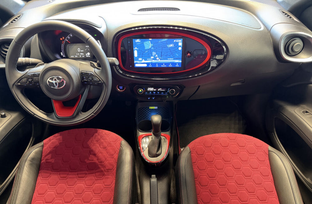 Aygo 211,00/MOIS* / 1.0 VVT-I 72CH UNDERCOVER S-CVT MY23 2023 occasion 57350 Stiring-Wendel