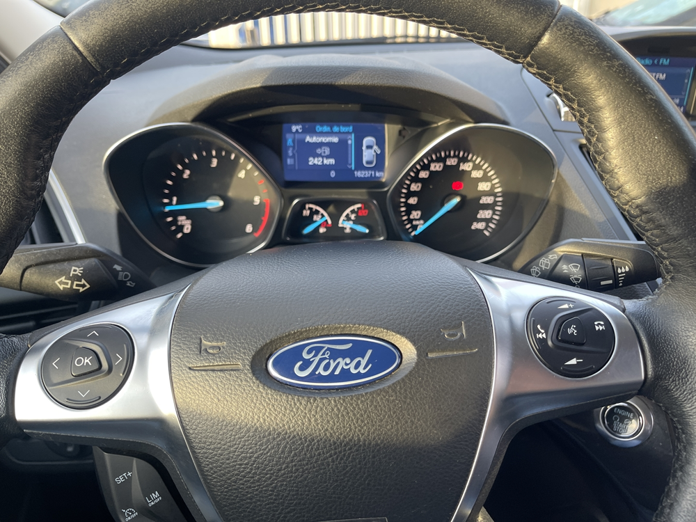 Kuga 2.0 TDCI 120CH TITANIUM 2015 occasion 61000 Alen&ccedil;on