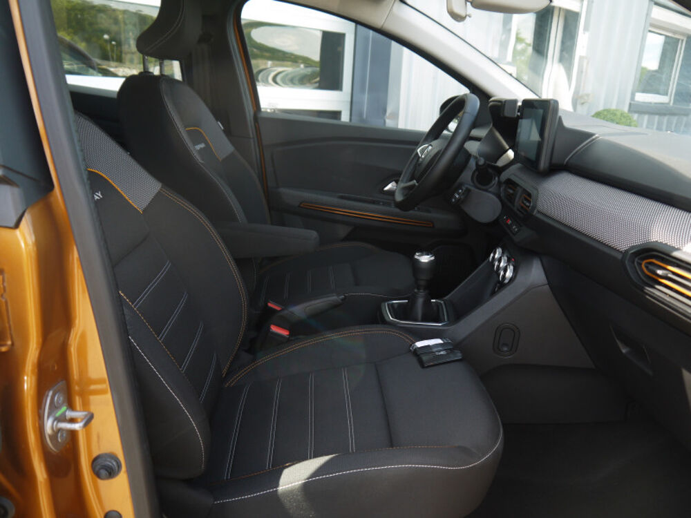 Sandero 1.0 TCE 90CH STEPWAY CONFORT 2021 occasion 38260 La C&ocirc;te-Saint-Andr&eacute;