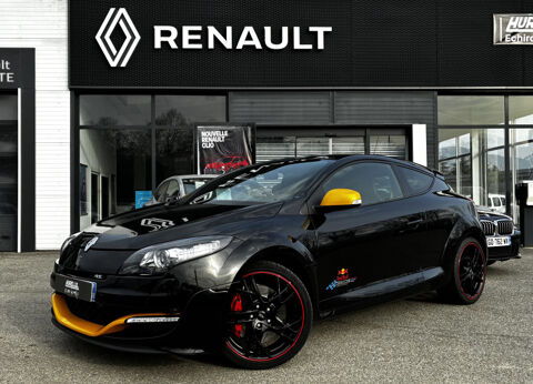 Renault M&eacute;gane III Coup&eacute; 2.0T 265CH STOP&START RED BULL RACING RB7 N&deg;192 / DISTRIBUTI 2012 occasion ECHIROLLES 38130