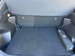 Yaris Cross 130h Design MC24 2025 occasion 13300 Salon-de-Provence