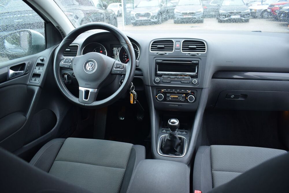 Golf 1.6 TDI 105CH BLUEMOTION FAP CONFORTLINE 5P 2011 occasion 34740 Vendargues