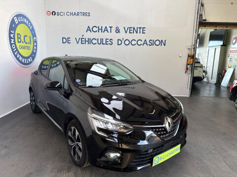 Clio V 1.6 E-TECH HYBRIDE 145CH EVOLUTION 2022 occasion 28630 Nogent-le-Phaye