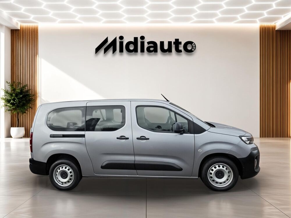Berlingo XL 950kg BlueHDi 130 EAT8 / 6 places 2024 occasion 56850 Caudan