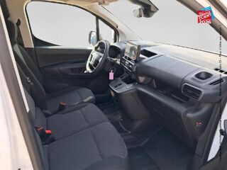Doblo M Diesel 130ch automatique Pack Premium Connect 2026 occasion 21000 Dijon