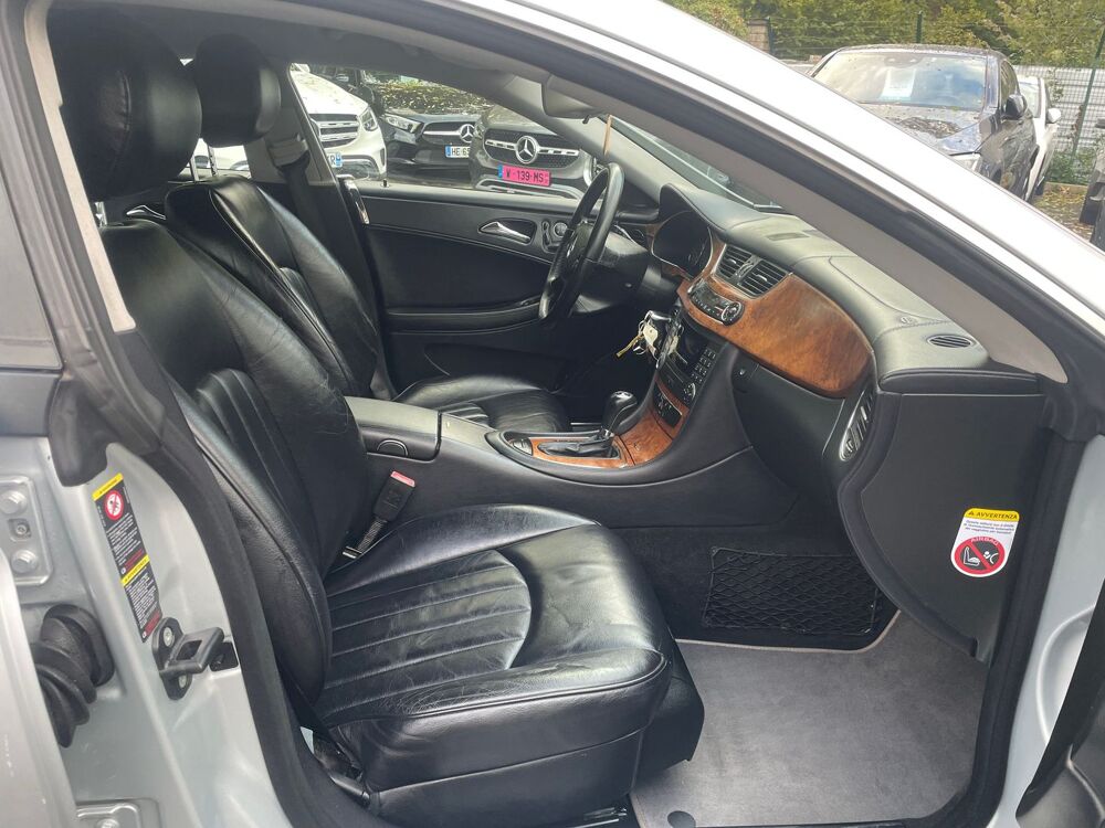 Classe CLS 320 CDI 2008 occasion 77144 Mont&eacute;vrain