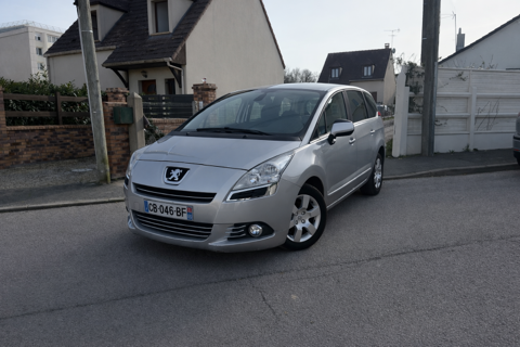 Peugeot 5008 1.6 HDI112 FAP PREMIUM PACK 7PL 2011 occasion PIERRELAYE 95480