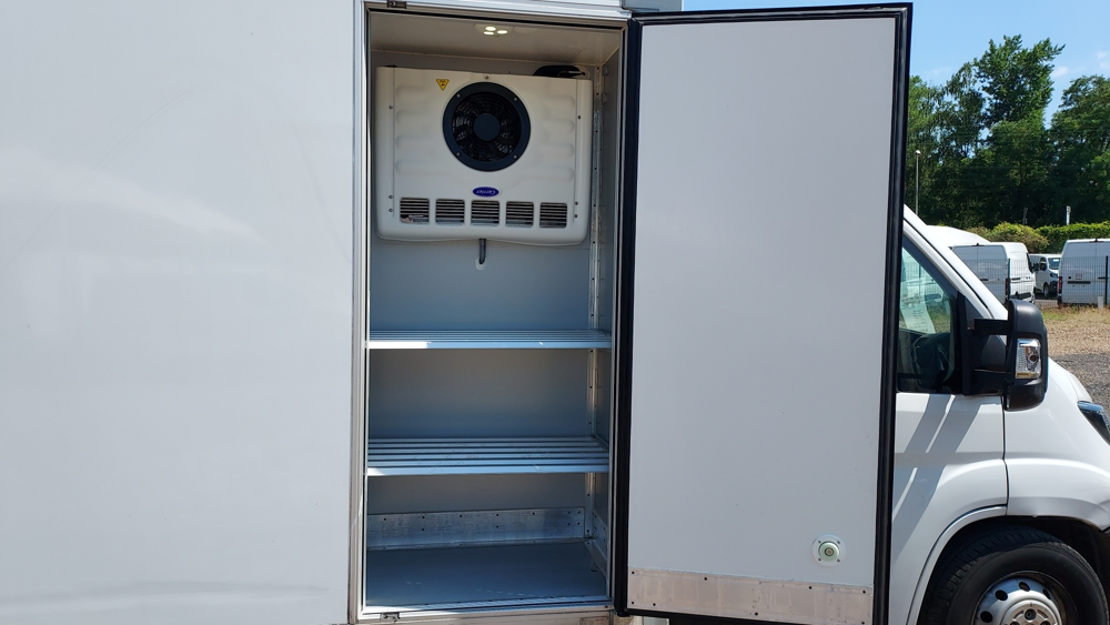 Boxer L3 3.5 MAXI 165CH BLUEHDI BI-COMPARTIMENT 2023 occasion 60600 Clermont