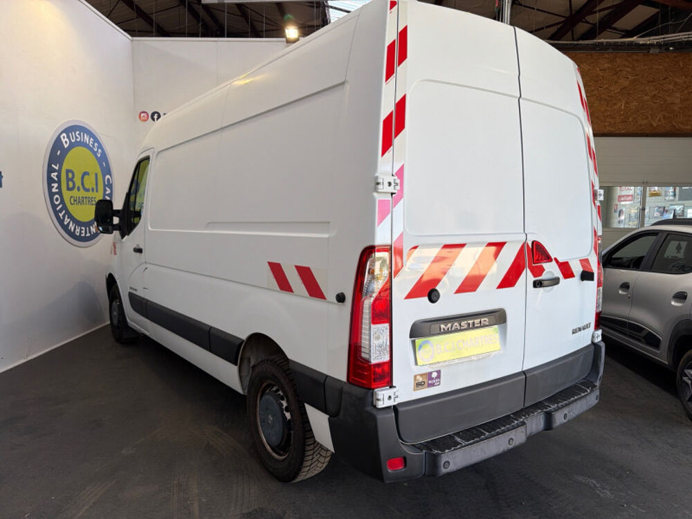 Master F3300 L2H2 2.3 DCI 145CH ENERGY GRAND CONFORT EURO6 2017 occasion 28630 Nogent-le-Phaye