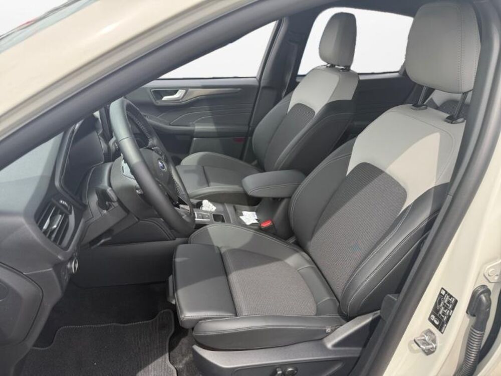 Kuga 2.5 Duratec 180ch Hybrid FlexiFuel Sound Edition Powershift 2026 occasion 63000 Clermont-Ferrand