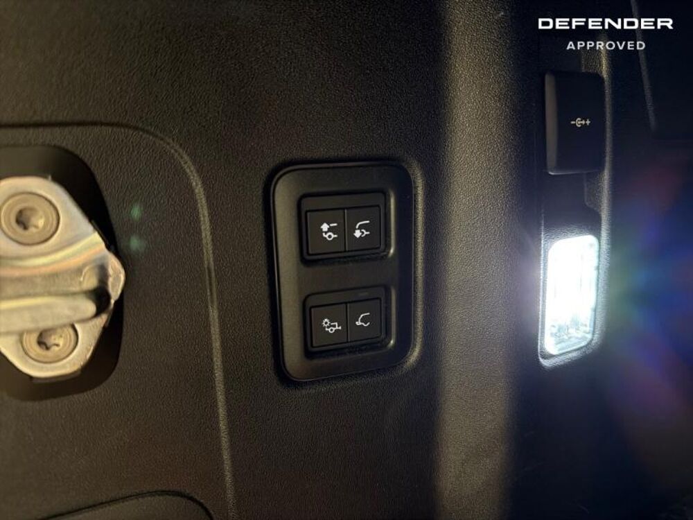 Defender 110 2.0 P300e X 2024 occasion 78560 LE PORT MARLY