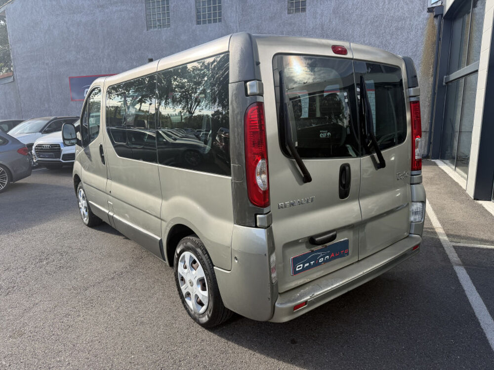 Trafic 2.0 dci 90cv (9Places) Clim 2009 occasion 31140 Aucamville