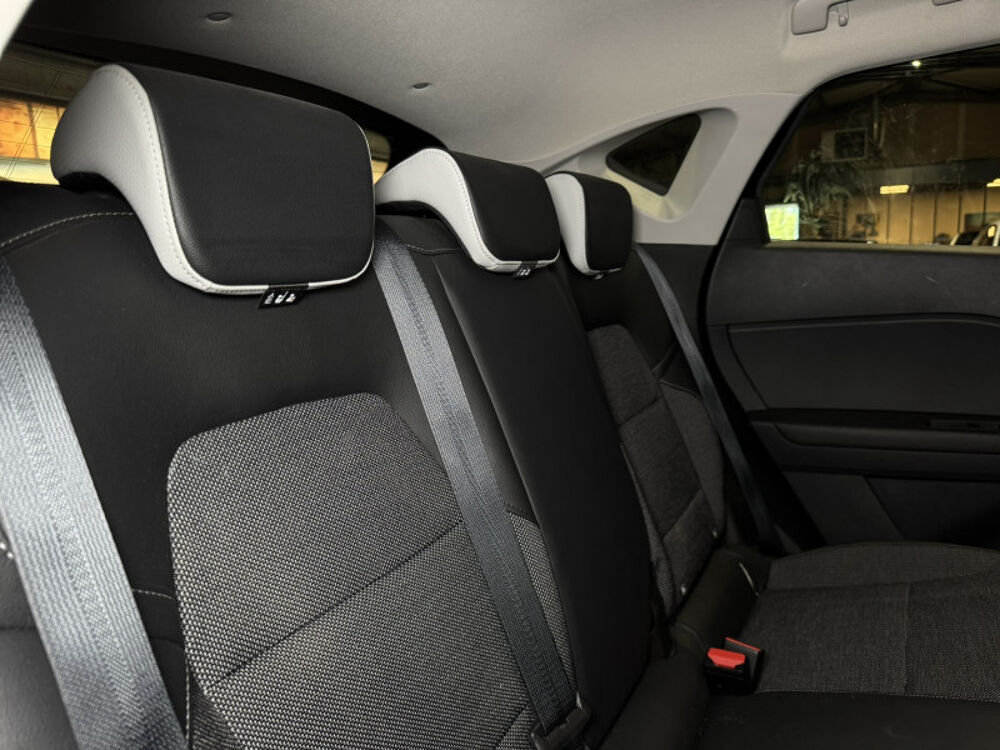 Captur 1.6 E-TECH HYBRIDE RECHARGEABLE 160CH INTENS -21 2021 occasion 63170 Aubi&egrave;re