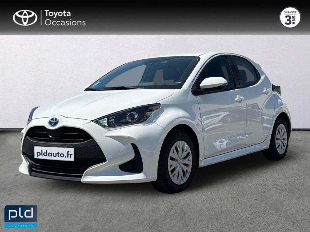 Yaris 116h Dynamic 5p MY22 2023 occasion 13300 Salon-de-Provence