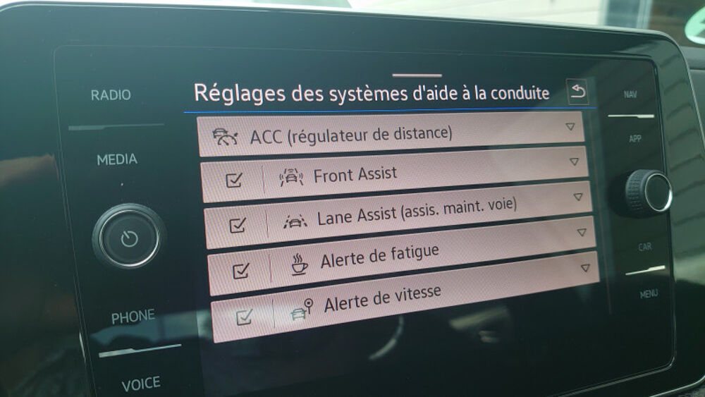 T-Cross 1.0 TSI 116CH R-LINE DSG7 2025 occasion 40990 Saint-Paul-l&egrave;s-Dax