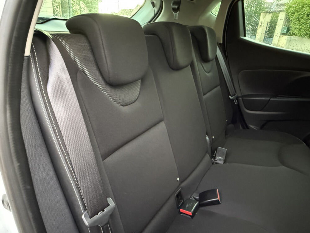 Clio IV 1.5 DCI 90CH LIMITED EDC ECO&sup2; 2013 occasion 95480 PIERRELAYE
