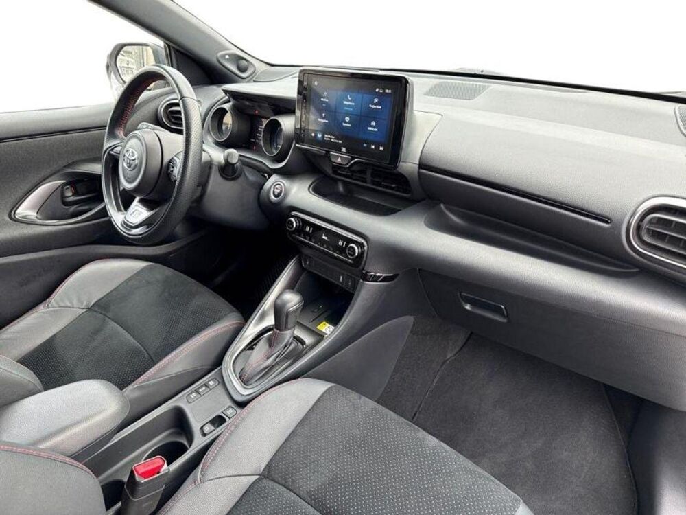 Yaris 116h GR Sport 5p MY22 2023 occasion 13400 Aubagne