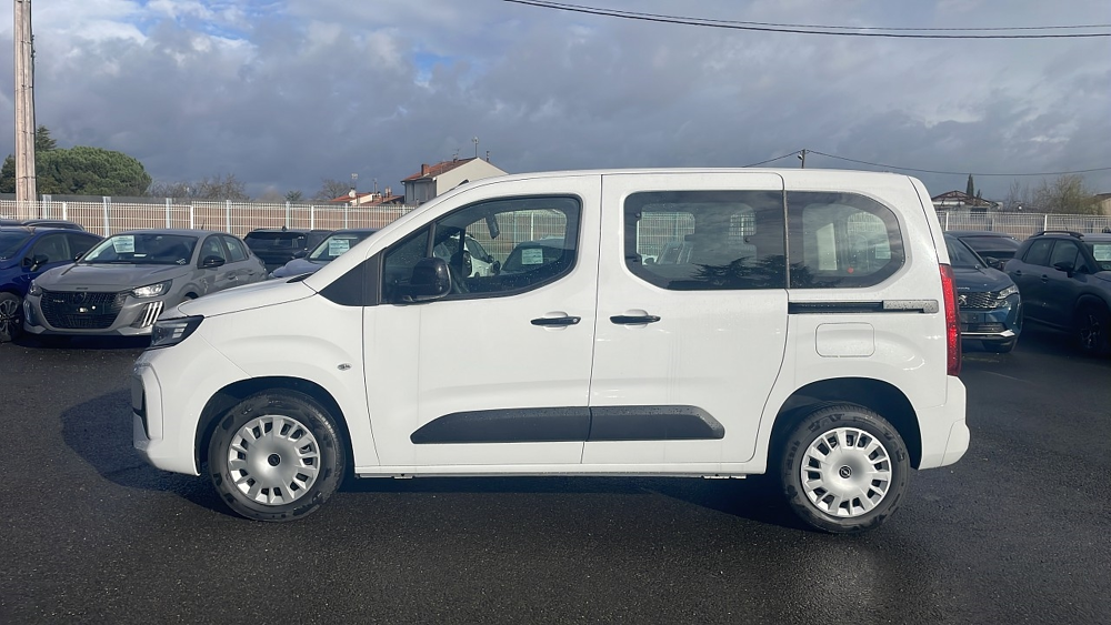 Combo VP TAILLE M - 1.5 BLUEHDI 100CH S&S ELEGANCE 5 PLACES 2025 occasion 81000 Albi