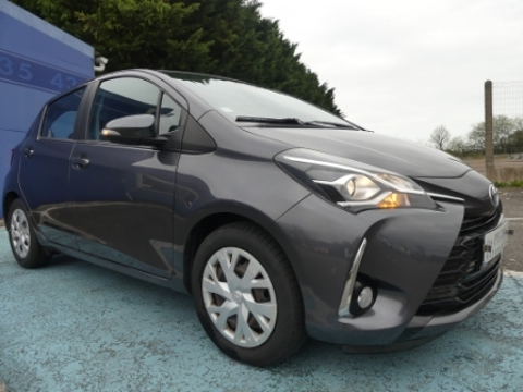 Yaris 100H FRANCE BUSINESS 5P MY19 2020 occasion 44290 Conquereuil