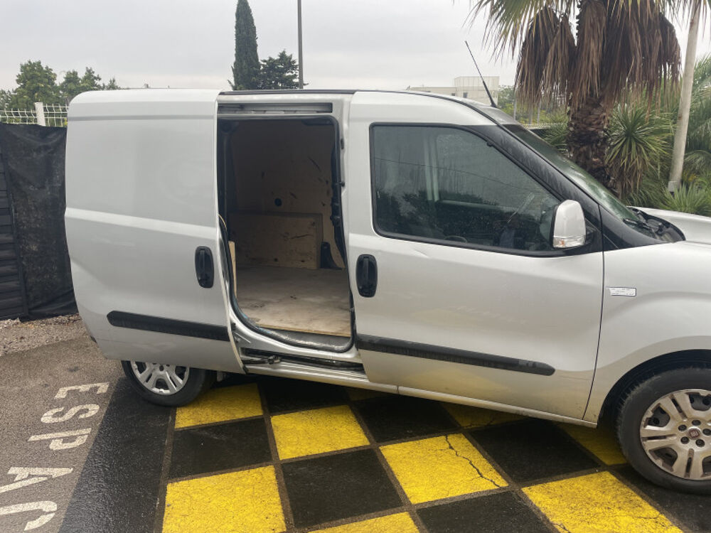 Doblo 1.6 MULTIJET 105CH 705KG PRO LOUNGE 2023 occasion 34970 Lattes