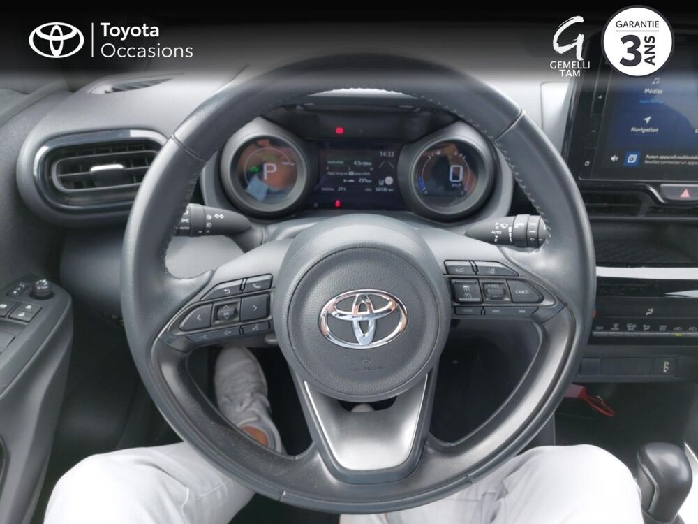 Yaris Cross 116h Design MY22 2023 occasion 26200 Mont&eacute;limar