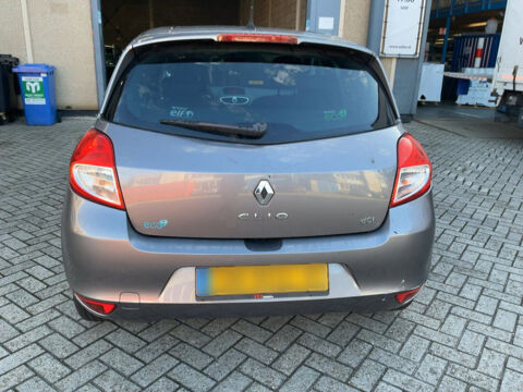 Clio III 1.5 DCI 90CH 20TH ECO&sup2; 3P 2011 occasion 57185 CLOUANGE