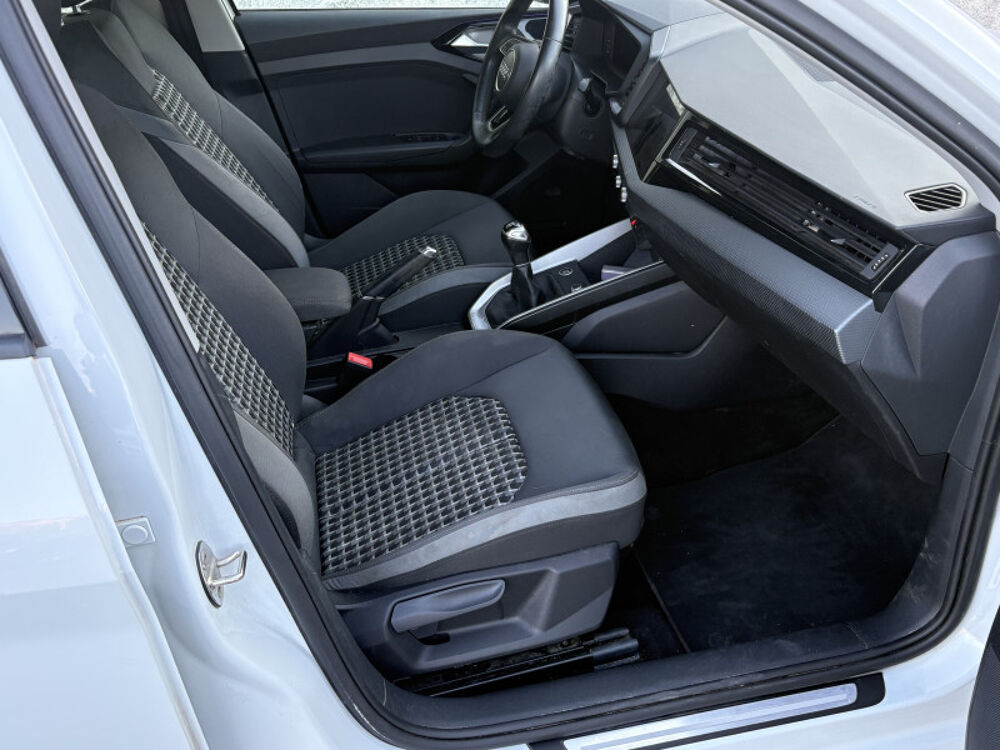 A1 25 TFSI 95CH DESIGN 2021 occasion 13400 AUBAGNE