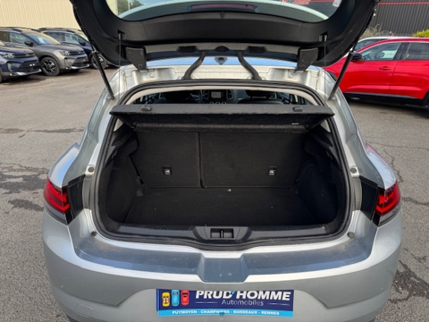 Megane IV 1.3 TCE 140CH EVOLUTION 2022 occasion 16400 Puymoyen