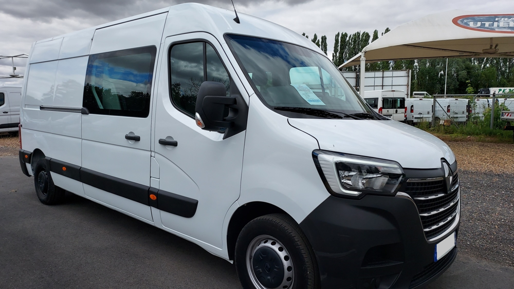 Master F3500 L3H2 2.3 BLUE DCI 135CH CABINE APPROFONDIE GRAND CONFO 2024 occasion 60600 Clermont