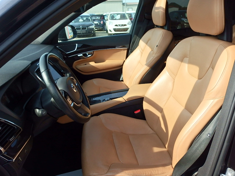 XC90 D5 AWD 235CH MOMENTUM GEARTRONIC 7 PLACES 2017 occasion 10600 Savi&egrave;res