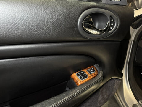 XK R 4.0 SURALIMENTE COUPE BA 1999 occasion 63170 Aubi&egrave;re