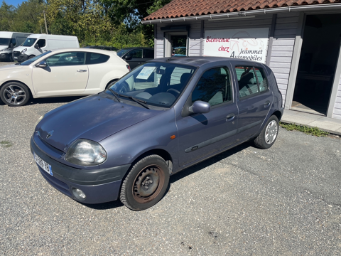 Renault Clio II 1.6E 90CH RXT 5P 1999 occasion COULOUNIEIX CHAMIERS 24660
