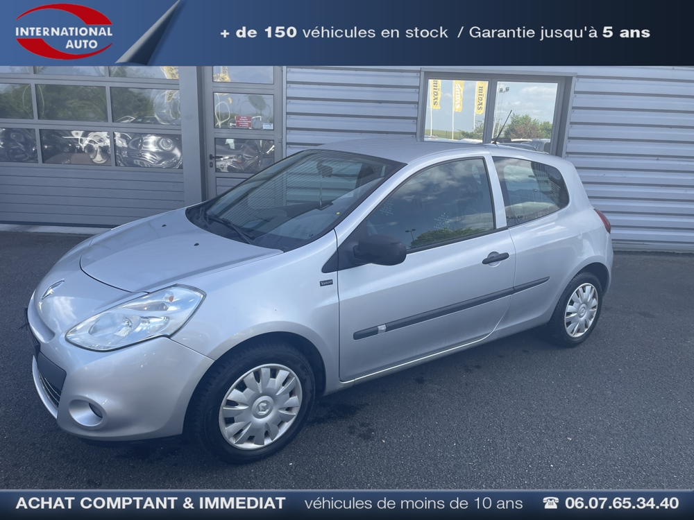 Clio III 1.2 16V 75CH E85 EXPRESSION 3P 2010 occasion 28700 Auneau