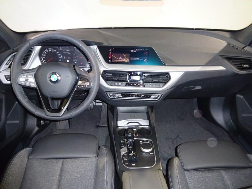 S&eacute;rie 1 118dA 150ch Business Design 8cv 2021 occasion 26000 Valence