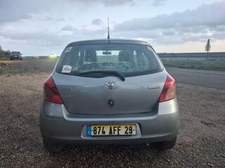 Yaris 1.3 VVT-I 87CH 5P 2006 occasion 95420 MAGNY EN VEXIN