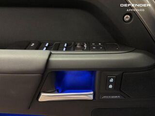 Defender 110 2.0 P300e X-Dynamic SE 2024 occasion 78560 LE PORT MARLY
