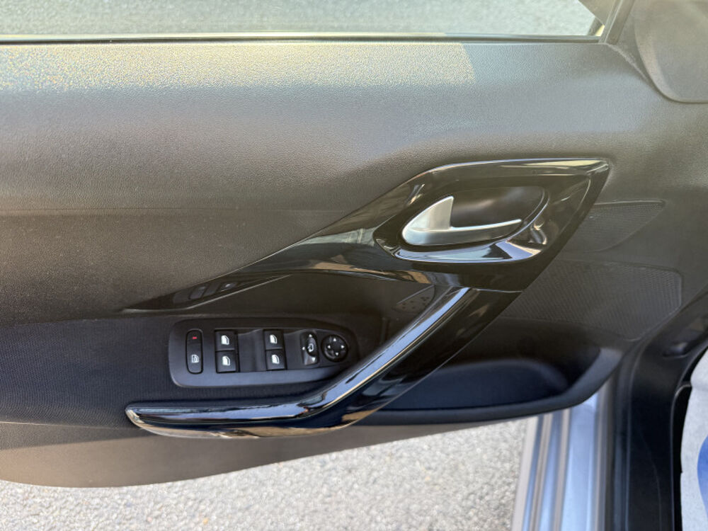 208 1.2 82CH E6.2 EVAP SIGNATURE 5P 2019 occasion 31140 Aucamville