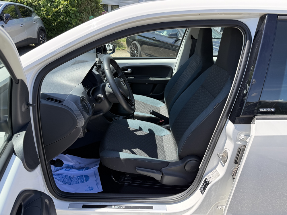 UP 1.0 60CH BLUEMOTION TECHNOLOGY IQ.DRIVE 5P EURO6D-T 2019 occasion 26740 Les Tourrettes