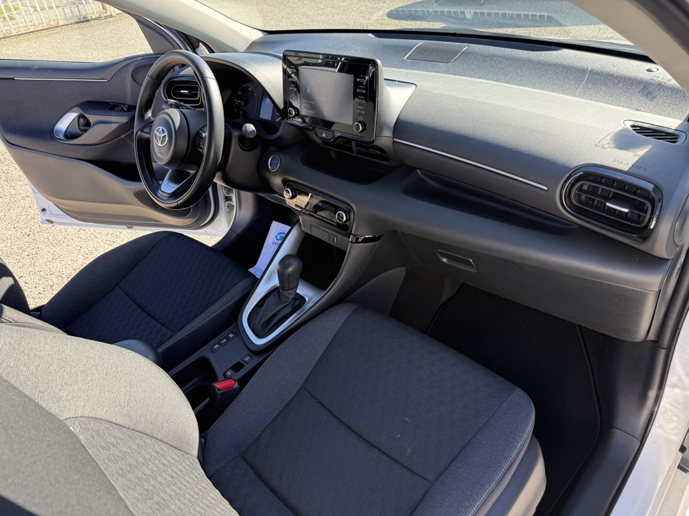 Yaris 116H DYNAMIC 5P MY22 2022 occasion 26740 Les Tourrettes