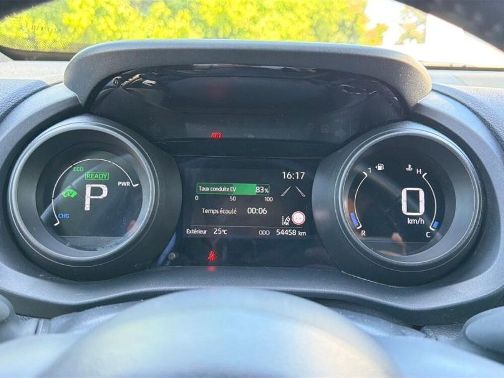 Yaris Cross 116h Design AWD-i MY22 2023 occasion 13730 Saint-Victoret