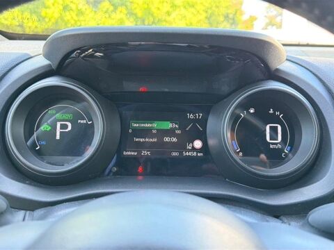 Yaris Cross 116h Design AWD-i MY22 2023 occasion 13730 Saint-Victoret