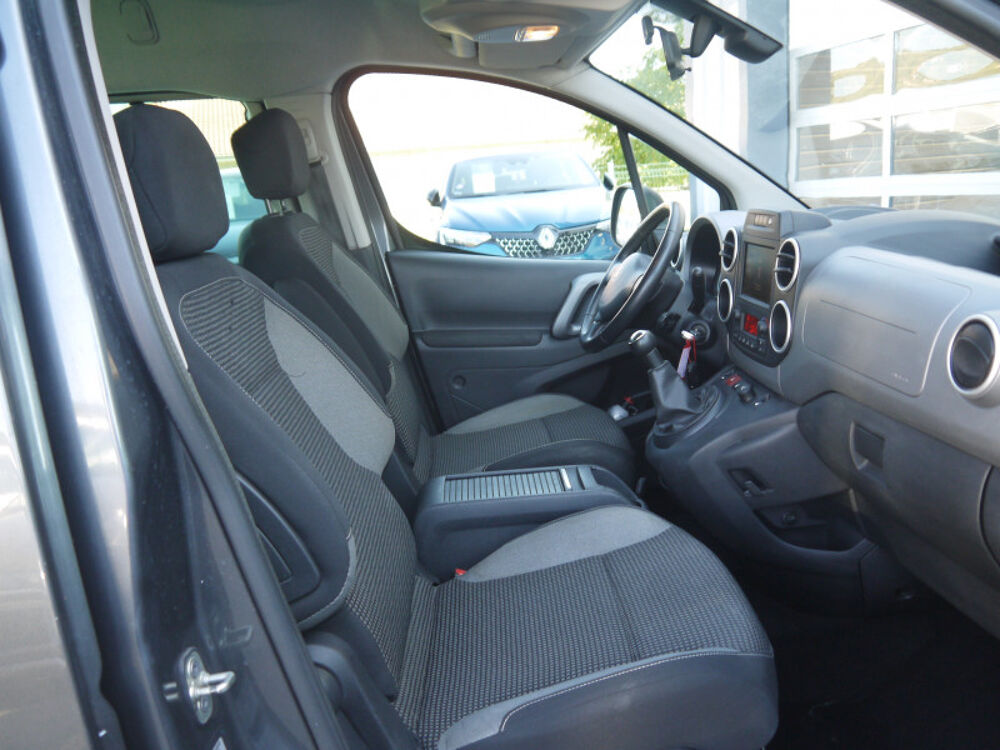 Partner Tepee 1.6 HDI 100CH TPMR AVEC RAMPE POUR FAUTEUIL ROULANT 2017 occasion 38260 La C&ocirc;te-Saint-Andr&eacute;