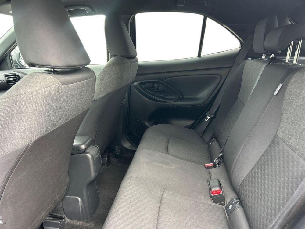 Yaris Cross 130h Design MY25 2025 occasion 13730 Saint-Victoret